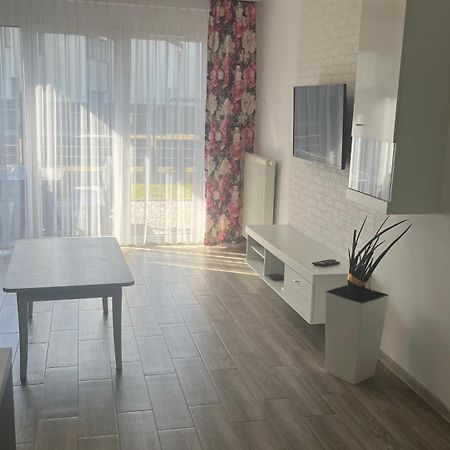 1 Tyskie Apartamenty Z Ogrodkiem Тичи Екстериор снимка